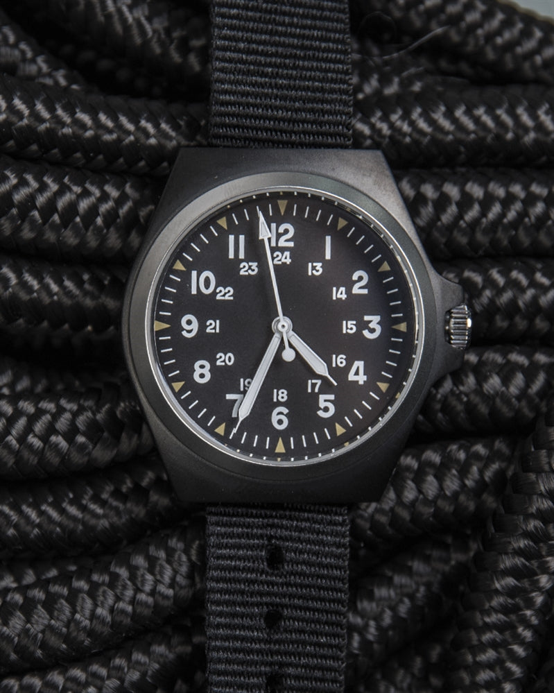 Army watch US style black steel with nylon strap, quartz movement