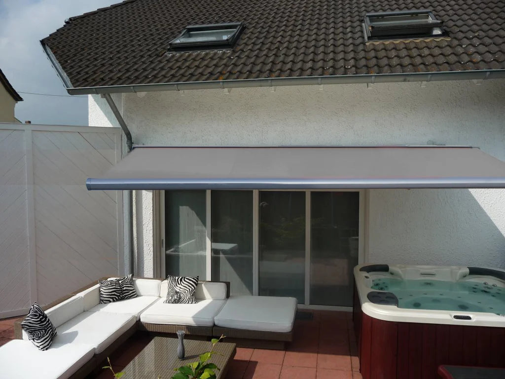 Electric full cassette awning 500 x 300 cm