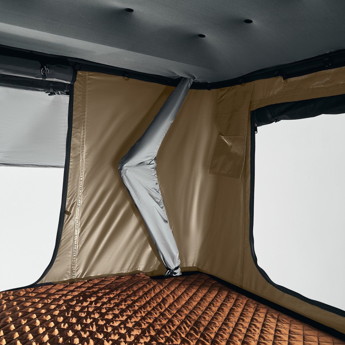 Robust hard shell car roof tent Nevada 140cm with automatic